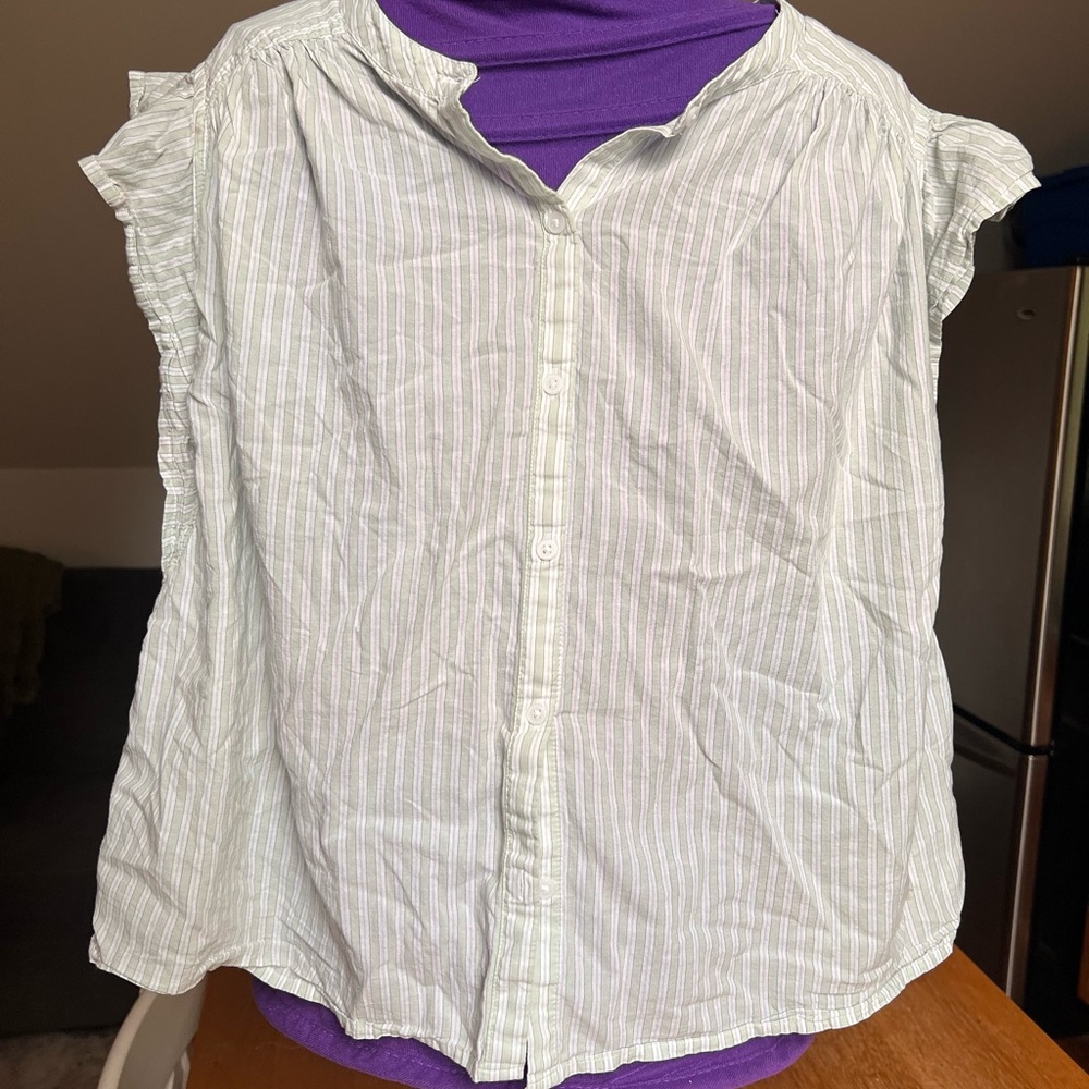 Old Navy Light Green and White Striped Button-Up Top